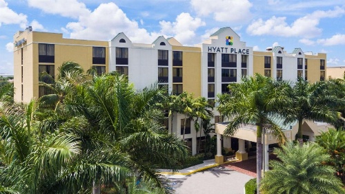 Hyatt Place Fort Lauderdale Cruise Port image 12