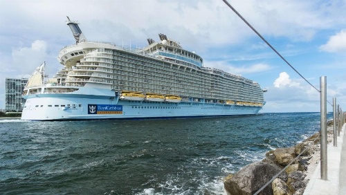Hyatt Place Fort Lauderdale Cruise Port image 8